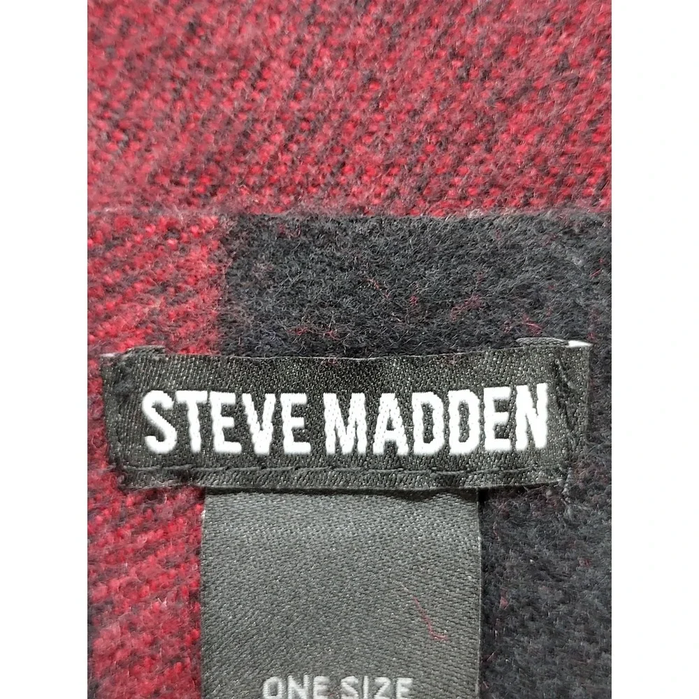 Steve Madden Men Scarf One Size Red Plaid 100% Polyester Fringe Winter Shawl